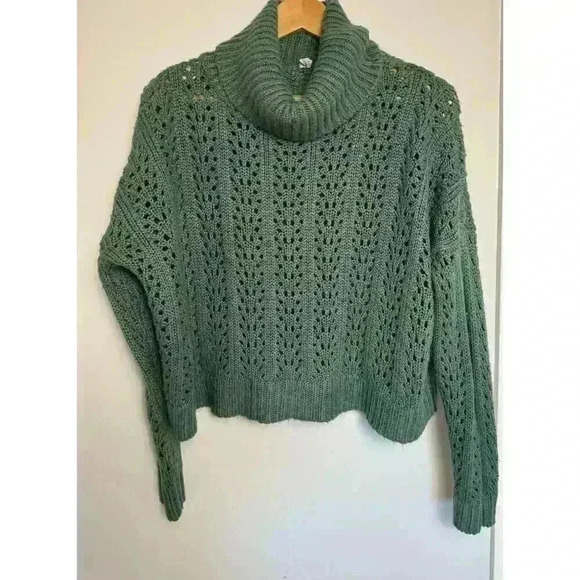 Wishlist Soft Green Sweater with Thick Cowl Neck and Open Knit Pattern Body S/M - Picture 1 of 6